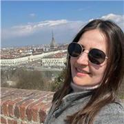 Mi chiamo Farah, la mia lingua madre è l'arabo. Inoltre parlo l'inglese e l'italiano. Abito a Milano e sono disponibile per le lezione in presenza e online. Ho piu di 3 anni esperienza nell'aiutare gli studenti a imparare la lingua Arabo dal zero ( formal